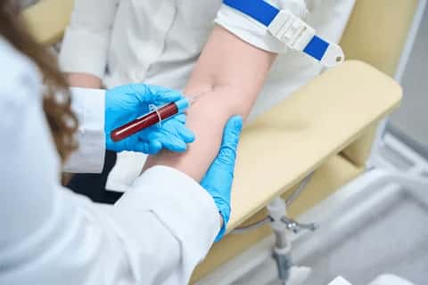 تصویر 3 از سرنگ خونگیری خلا تولید شده از مواد اولیه مرغوب